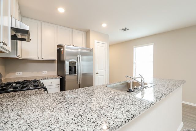 7275 Plow, San Antonio, TX 78252