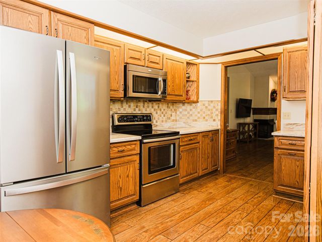 357 Laurel Park Place, Hendersonville, NC 28791
