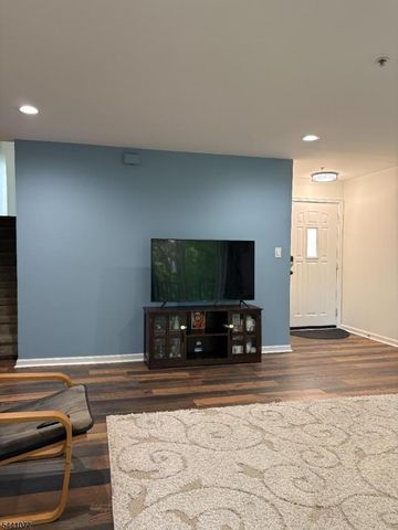 202 Rip Van Dam Ct 202, Montgomery Twp., NJ 08502