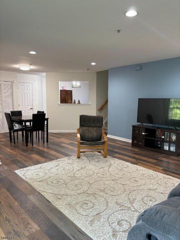 202 Rip Van Dam Ct 202, Montgomery Twp., NJ 08502