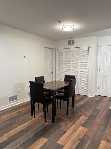 202 Rip Van Dam Ct 202, Montgomery Twp., NJ 08502