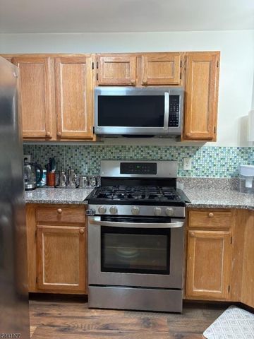 202 Rip Van Dam Ct 202, Montgomery Twp., NJ 08502