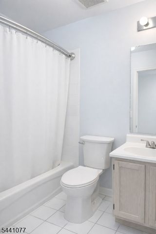 202 Rip Van Dam Ct 202, Montgomery Twp., NJ 08502