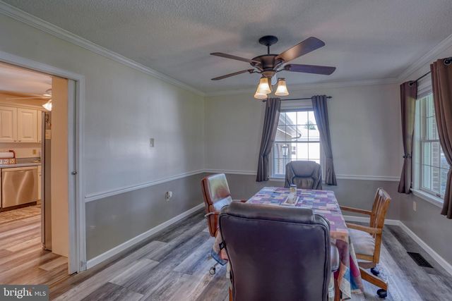 90 SHELTERWOOD LN, Dover, DE 19904