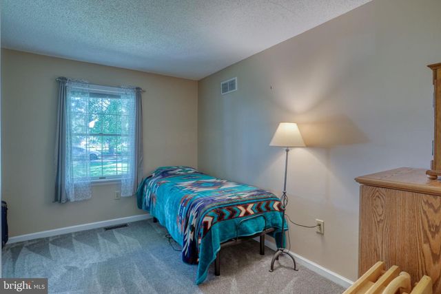 90 SHELTERWOOD LN, Dover, DE 19904