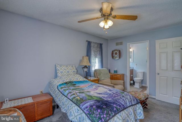 90 SHELTERWOOD LN, Dover, DE 19904