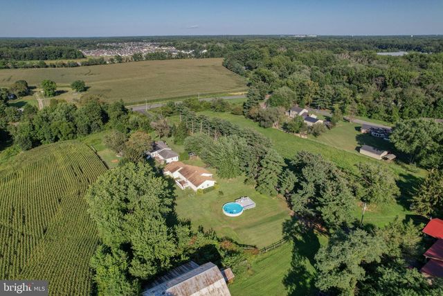 90 SHELTERWOOD LN, Dover, DE 19904