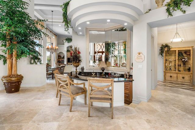 107 Saint Edward Place, Palm Beach Gardens, FL 33418