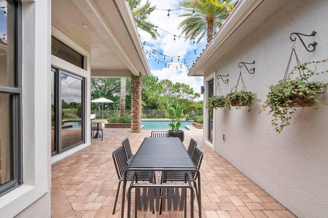 10135 Emerson Street, Parkland, FL 33076