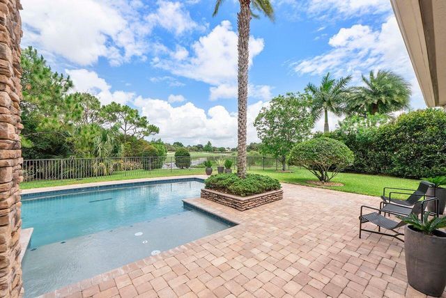 10135 Emerson Street, Parkland, FL 33076