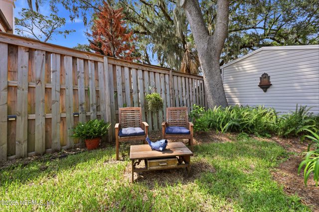 3615 VIA DE LA REINA, Jacksonville, FL 32217