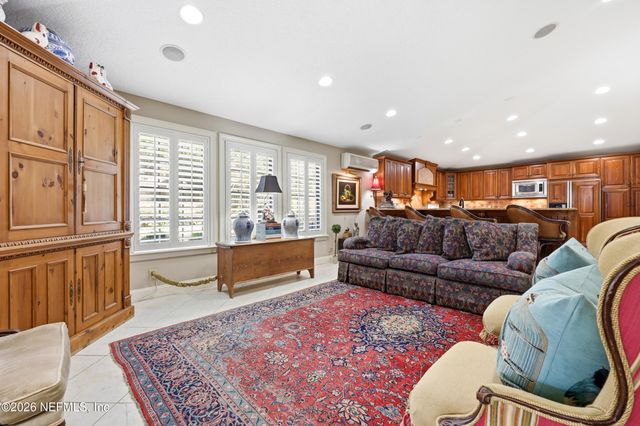 3615 VIA DE LA REINA, Jacksonville, FL 32217