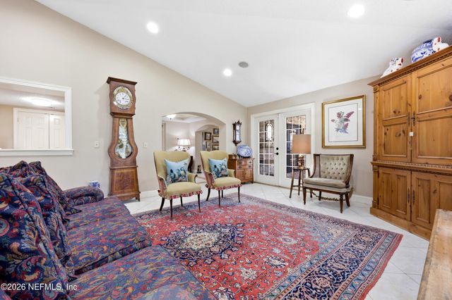 3615 VIA DE LA REINA, Jacksonville, FL 32217