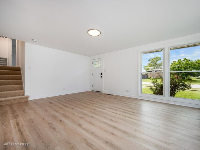 16843 Briargate Drive, Country Club Hills, IL 60478