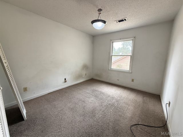 6212 Willow Glen Drive, Montgomery, AL 36117