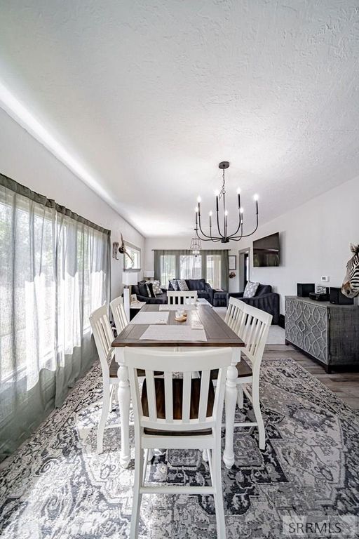 Image 12 of property listing at 706 J Street, Idaho Falls, ID 83402
