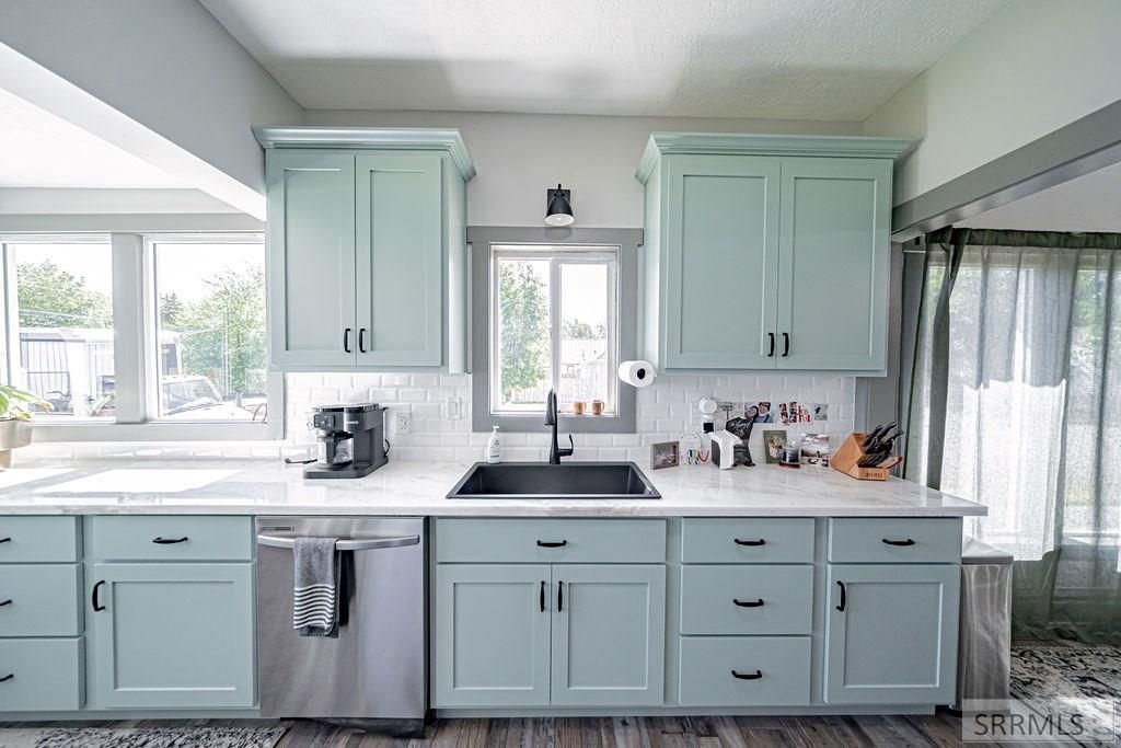 Image 14 of property listing at 706 J Street, Idaho Falls, ID 83402