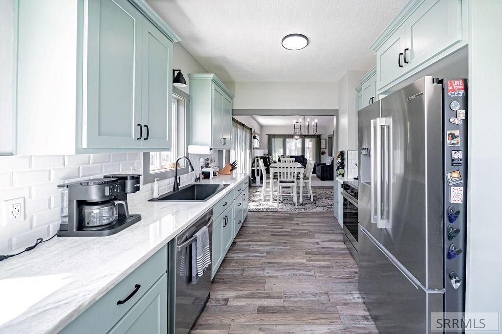 Image 15 of property listing at 706 J Street, Idaho Falls, ID 83402