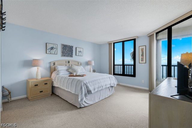 15021 Punta Rassa RD 402, Fort Myers, FL 33908