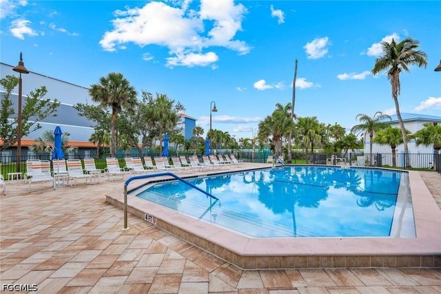 15021 Punta Rassa RD 402, Fort Myers, FL 33908