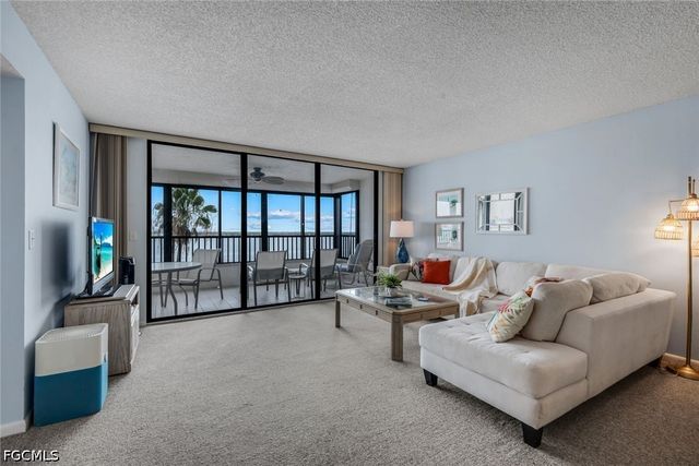 15021 Punta Rassa RD 402, Fort Myers, FL 33908