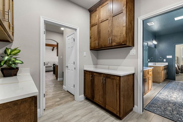 6028 Raspberry Lane, Joshua, TX 76058