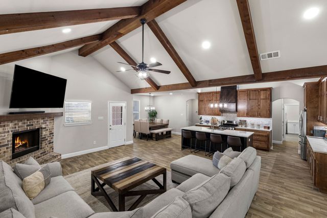 6028 Raspberry Lane, Joshua, TX 76058
