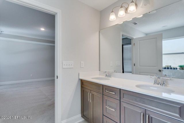 13822 HARLOWTON Avenue, Jacksonville, FL 32256