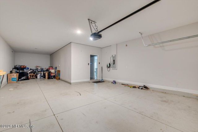 13822 HARLOWTON Avenue, Jacksonville, FL 32256