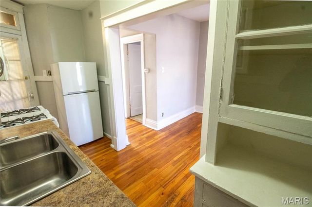 2852 Shenandoah Avenue 2W, St Louis, MO 63104