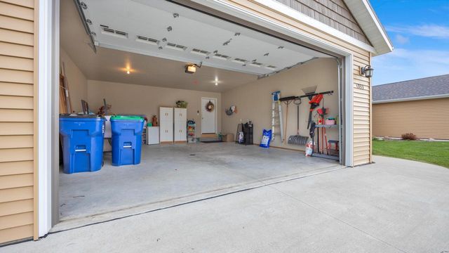 4033 Spring COURT, Sheboygan, WI 53083