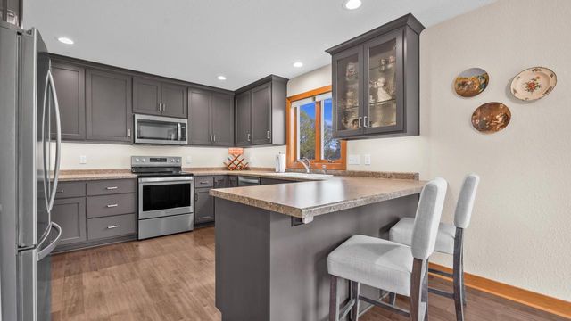 4033 Spring COURT, Sheboygan, WI 53083