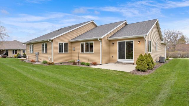 4033 Spring COURT, Sheboygan, WI 53083