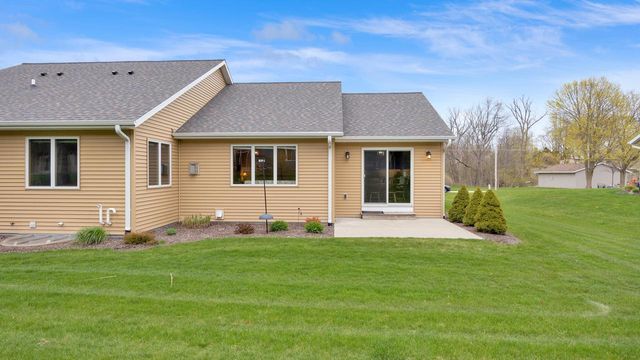 4033 Spring COURT, Sheboygan, WI 53083