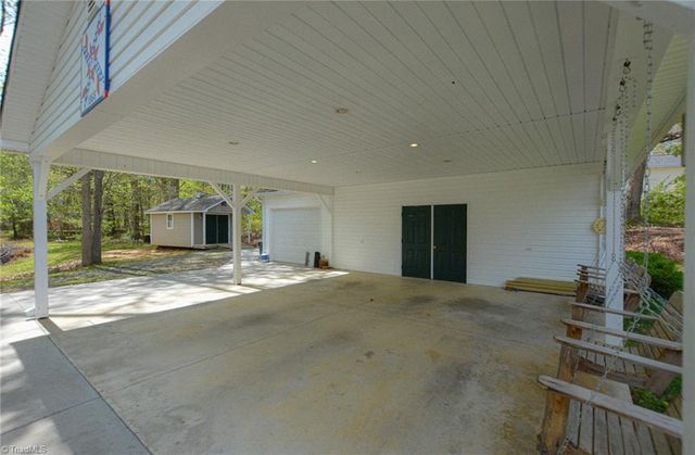 255 Jada Drive, Lexington, NC 27295