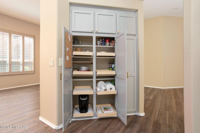 63698 E Haven Lane, Tucson, AZ 85739