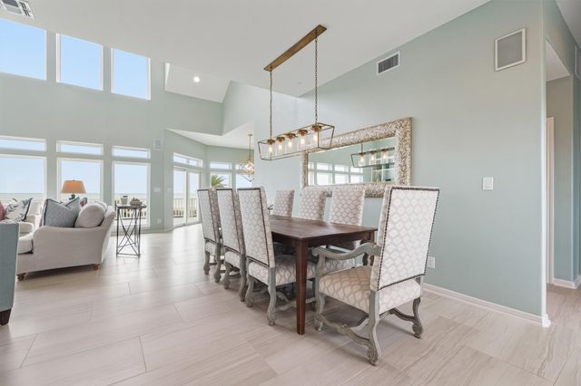 19023 Kahala Drive E, Galveston, TX 77554