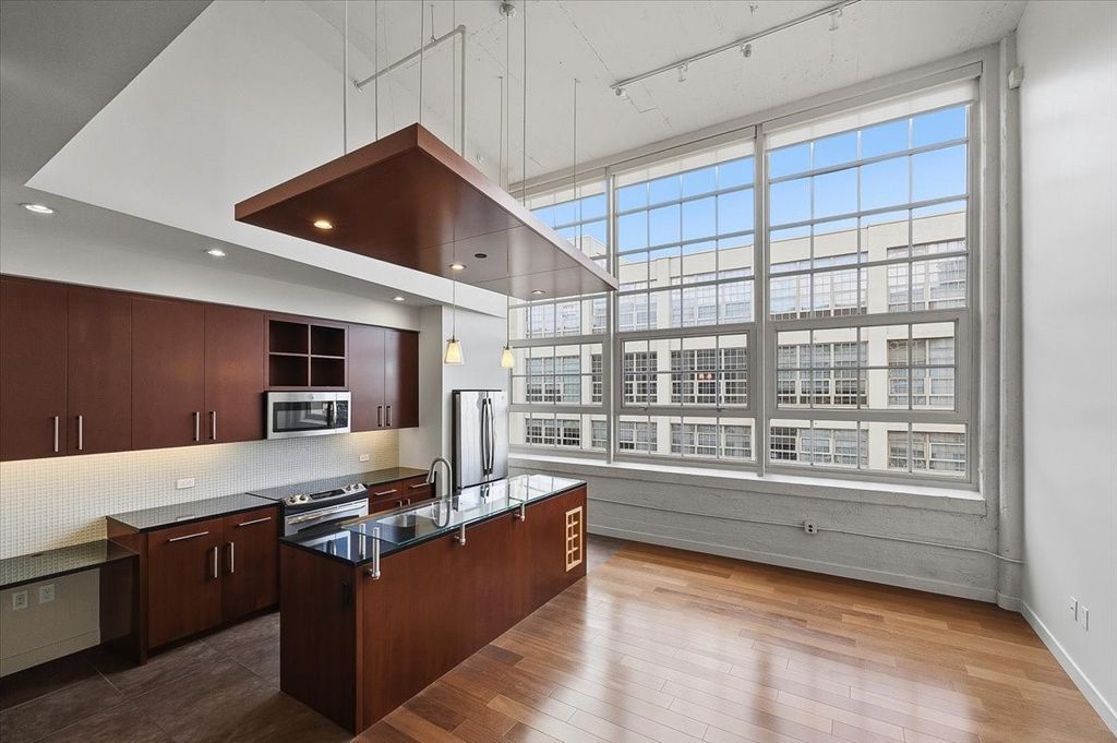 2600 W 7th Street 2722, Fort Worth, TX 76107