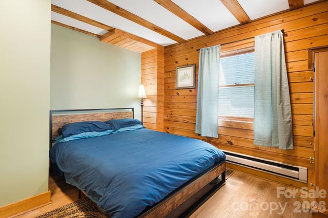 2977 Heath Peak Road, Waynesville, NC 28785