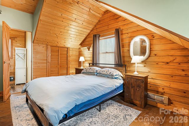 2977 Heath Peak Road, Waynesville, NC 28785