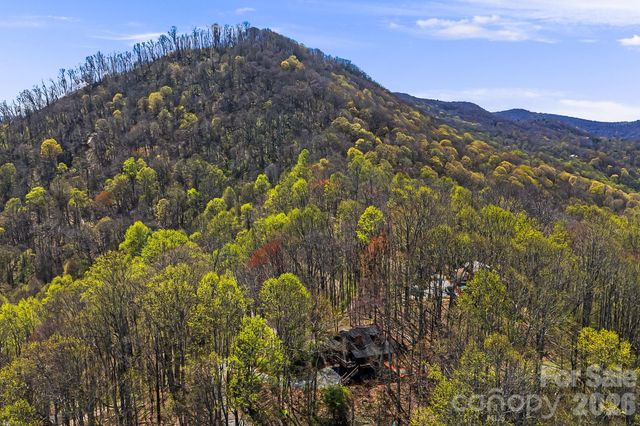 2977 Heath Peak Road, Waynesville, NC 28785