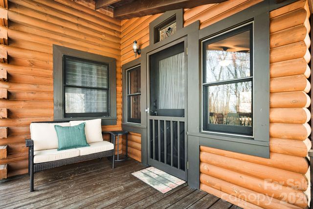 2977 Heath Peak Road, Waynesville, NC 28785