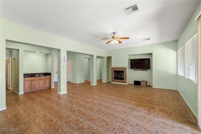 5300 La Terra Avenue, Pahrump, NV 89061