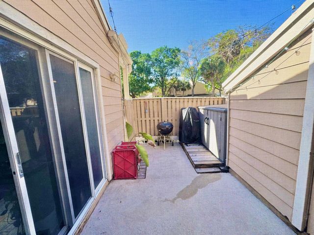 7174 Sportsman Drive, North Lauderdale, FL 33068