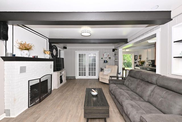 23723 82nd PLACE, Salem, WI 53168