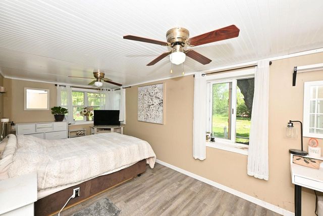 23723 82nd PLACE, Salem, WI 53168
