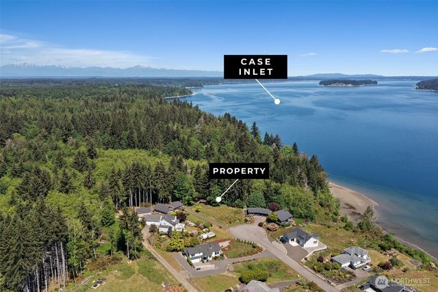 15 E Smith Cove Way, Shelton, WA 98584