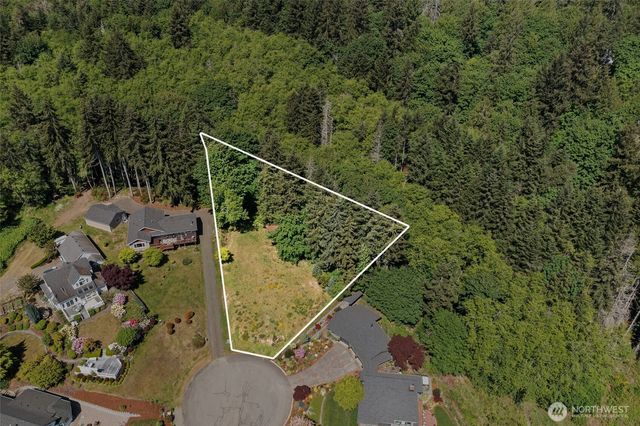 15 E Smith Cove Way, Shelton, WA 98584