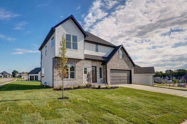 3039 W Teton Drive, Springfield, MO 65810