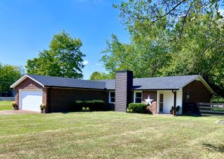 906 Highway 48, S, Dickson, TN 37055